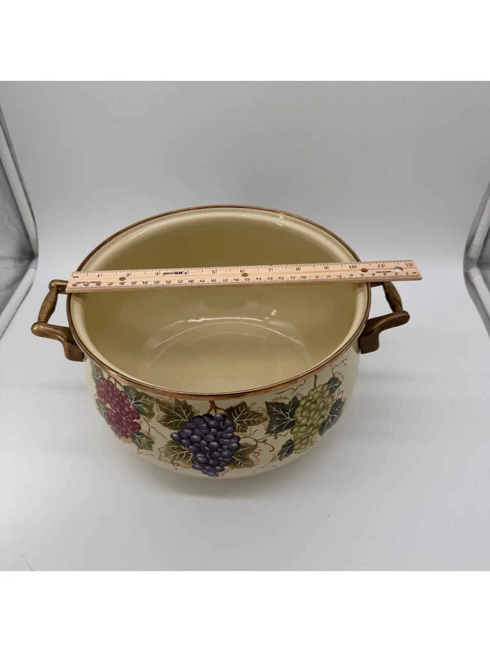 Vintage Tabletops Unlimited Villa Grande Vitroceramic Cooking Pot